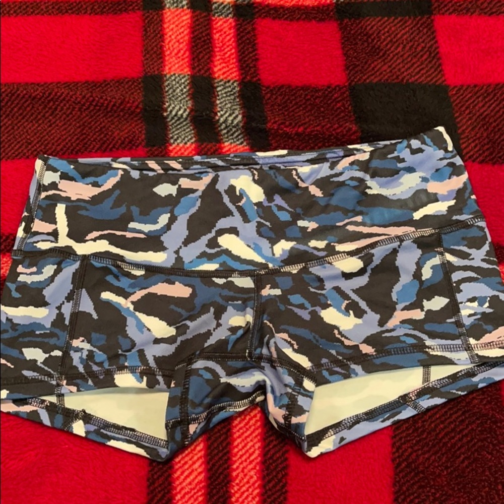 Fleo low rise contour